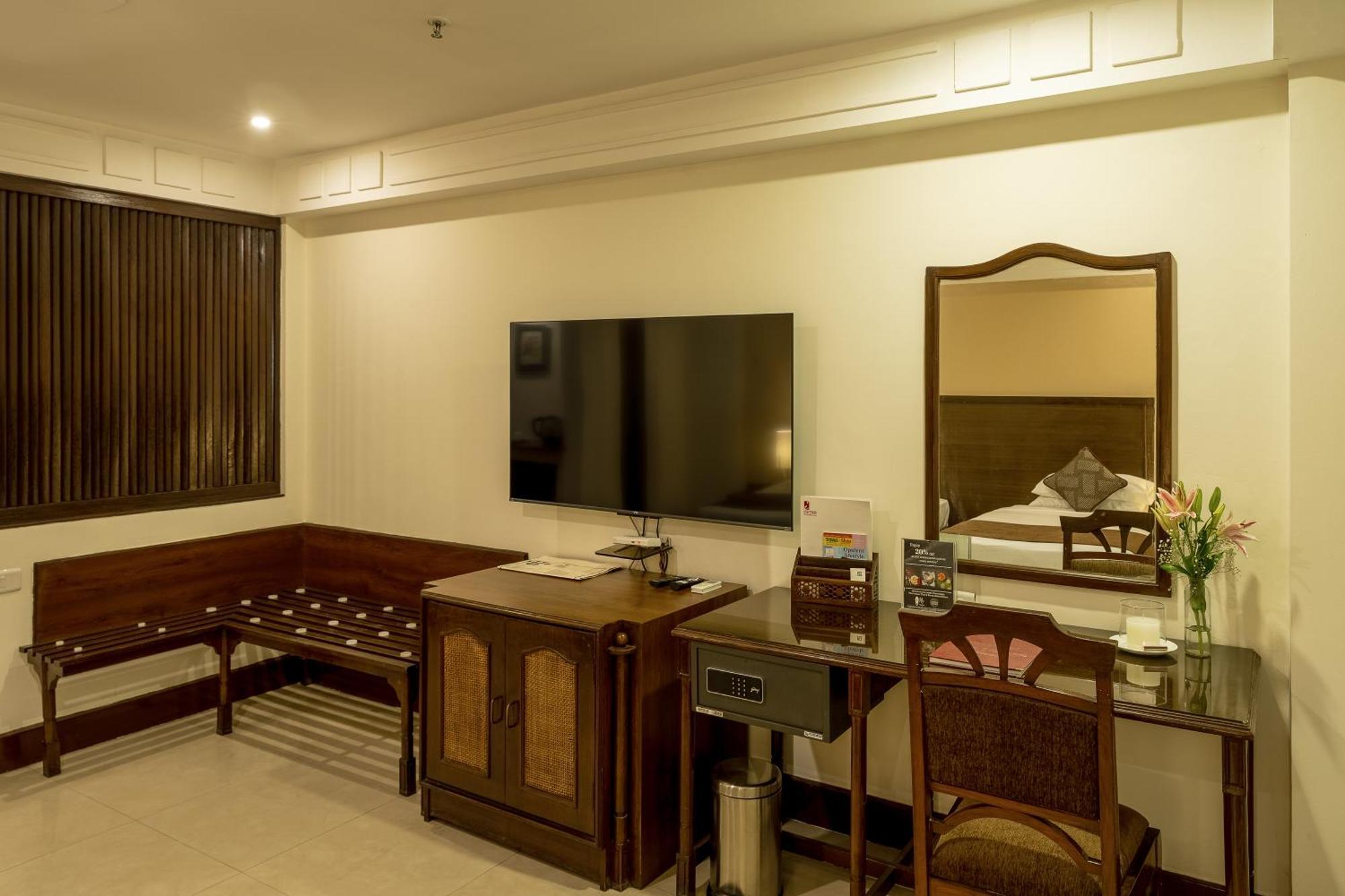 Ivory Tower Hotel Bangalore Exterior photo