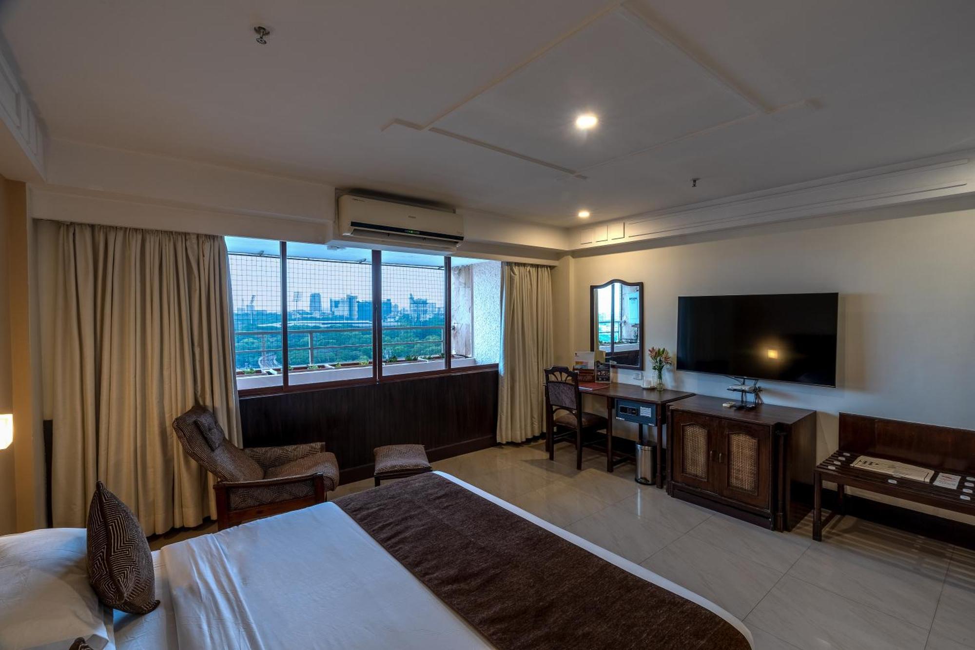 Ivory Tower Hotel Bangalore Exterior photo