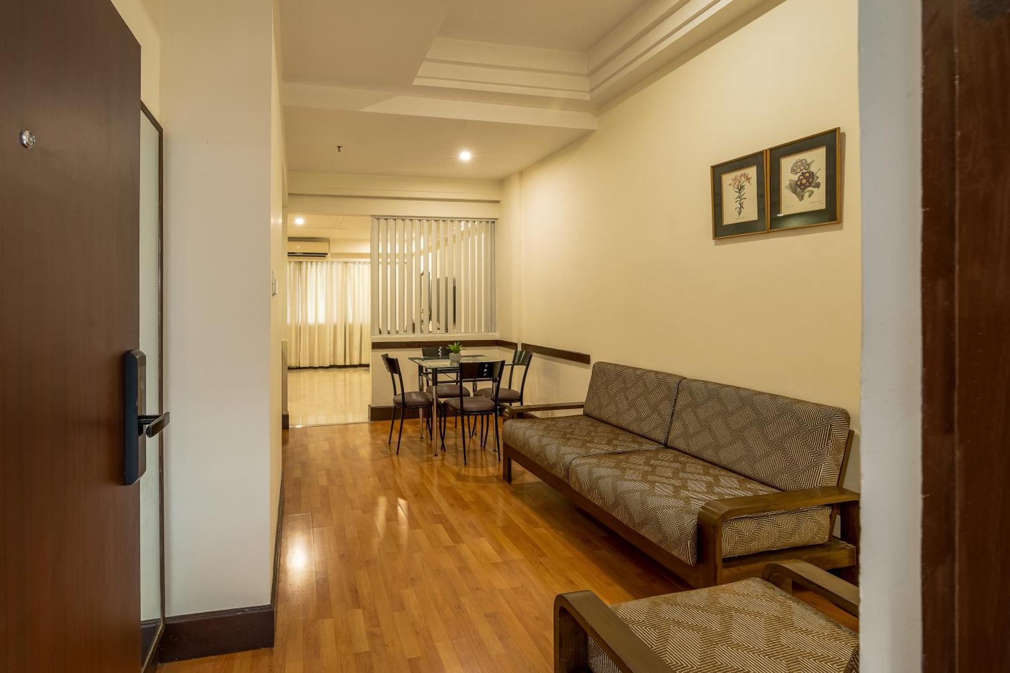 Ivory Tower Hotel Bangalore Exterior photo